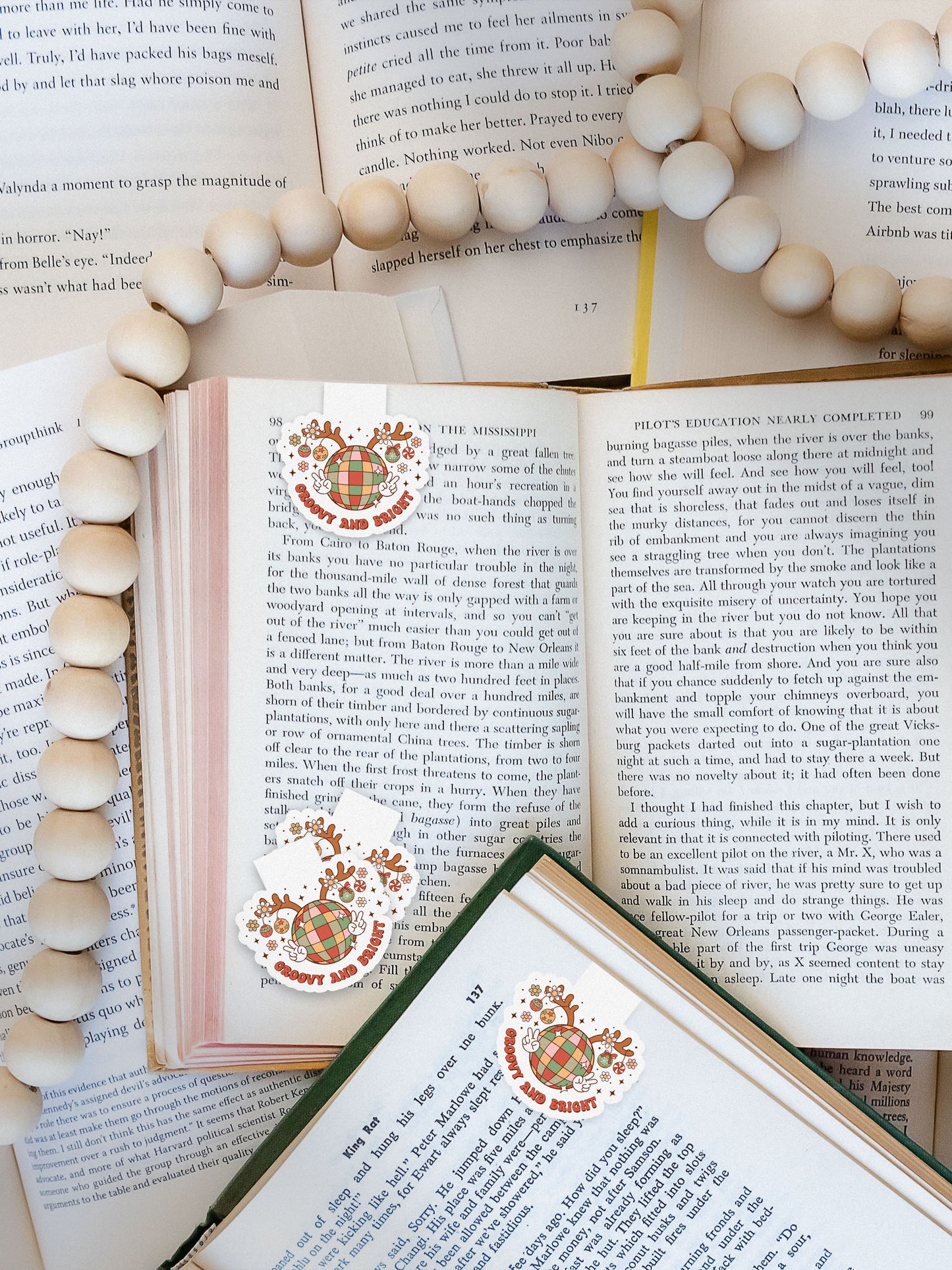 Groovy & Bright Disco Groovy Red Christmas Magnetic Bookmark